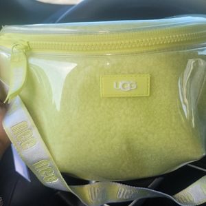 New Authentic Ugg Belt Bag